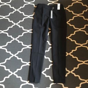 LOFT Julie Skinny Pant 00T Black